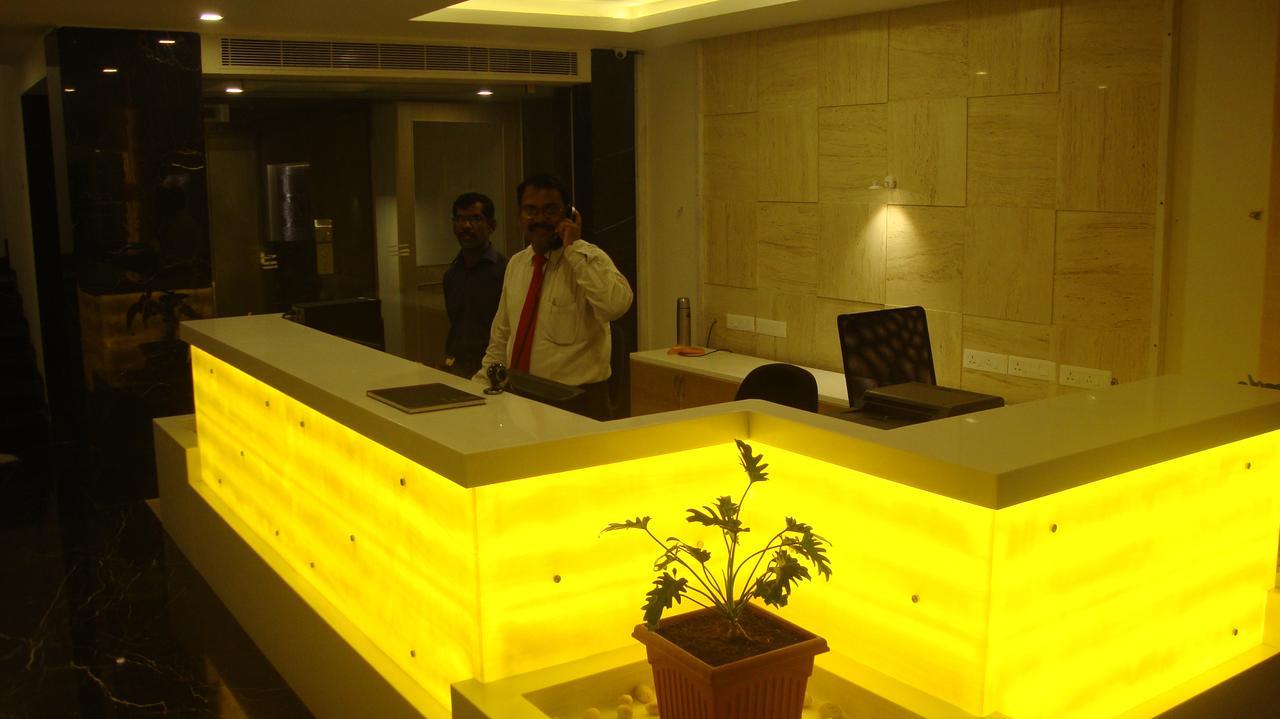 Hotel Mahi'S Gateway Coimbatore Exteriör bild