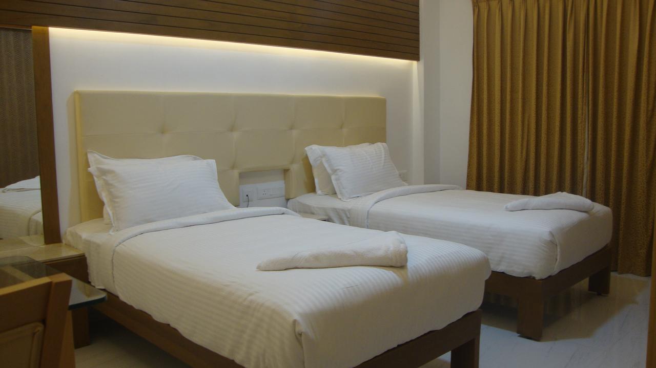 Hotel Mahi'S Gateway Coimbatore Exteriör bild