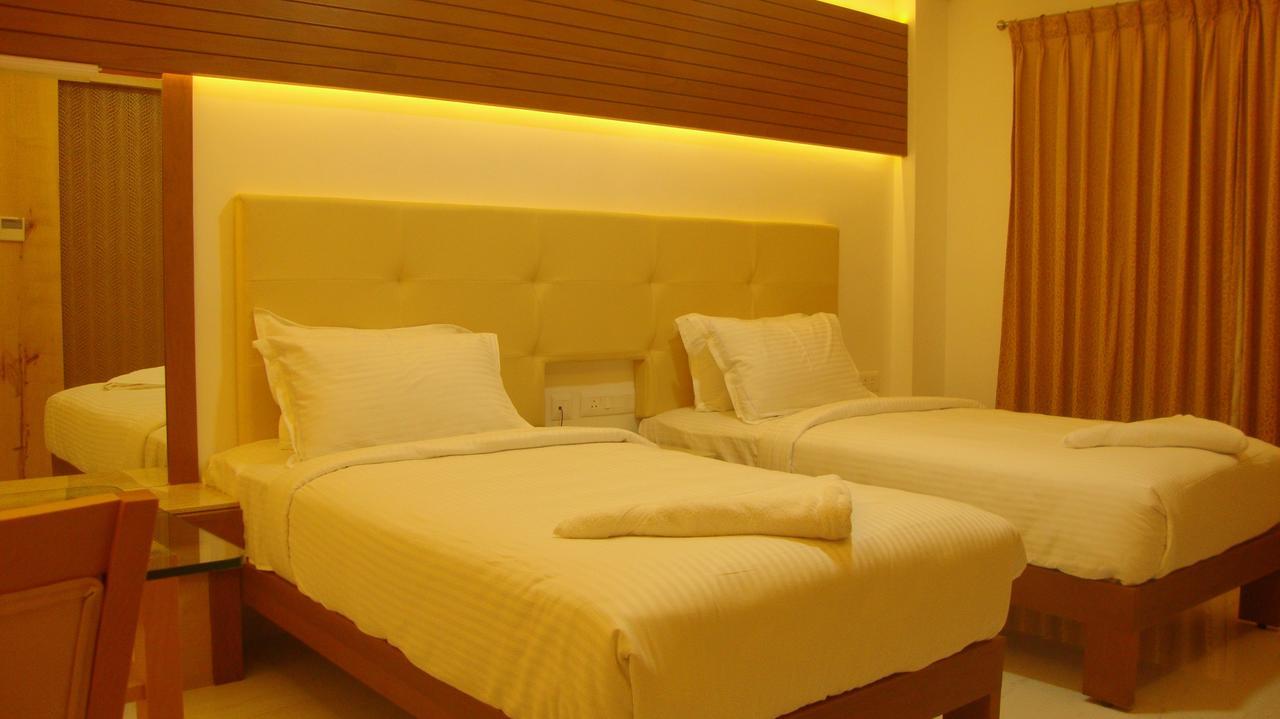Hotel Mahi'S Gateway Coimbatore Exteriör bild