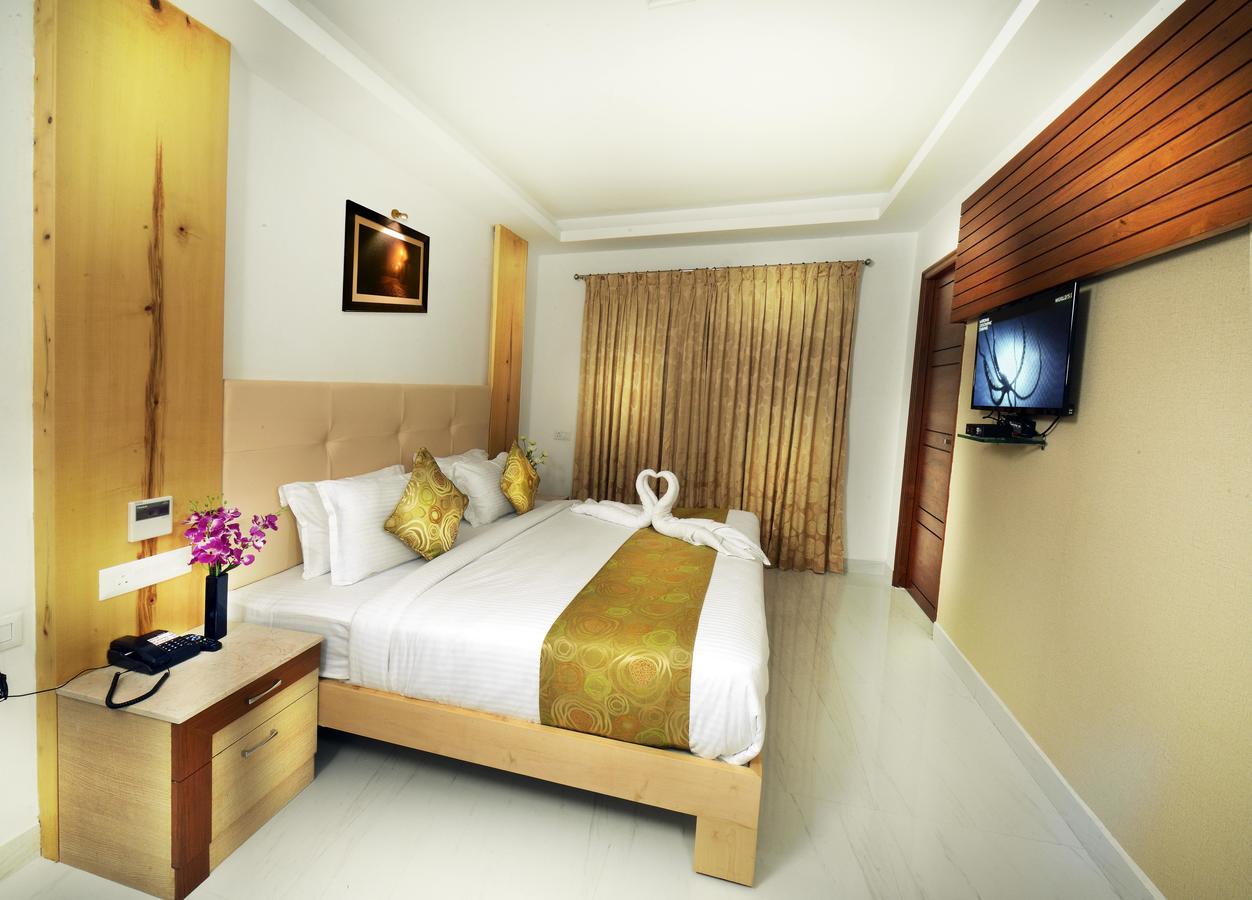 Hotel Mahi'S Gateway Coimbatore Exteriör bild