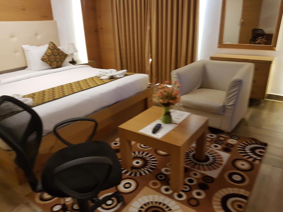 Hotel Mahi'S Gateway Coimbatore Exteriör bild